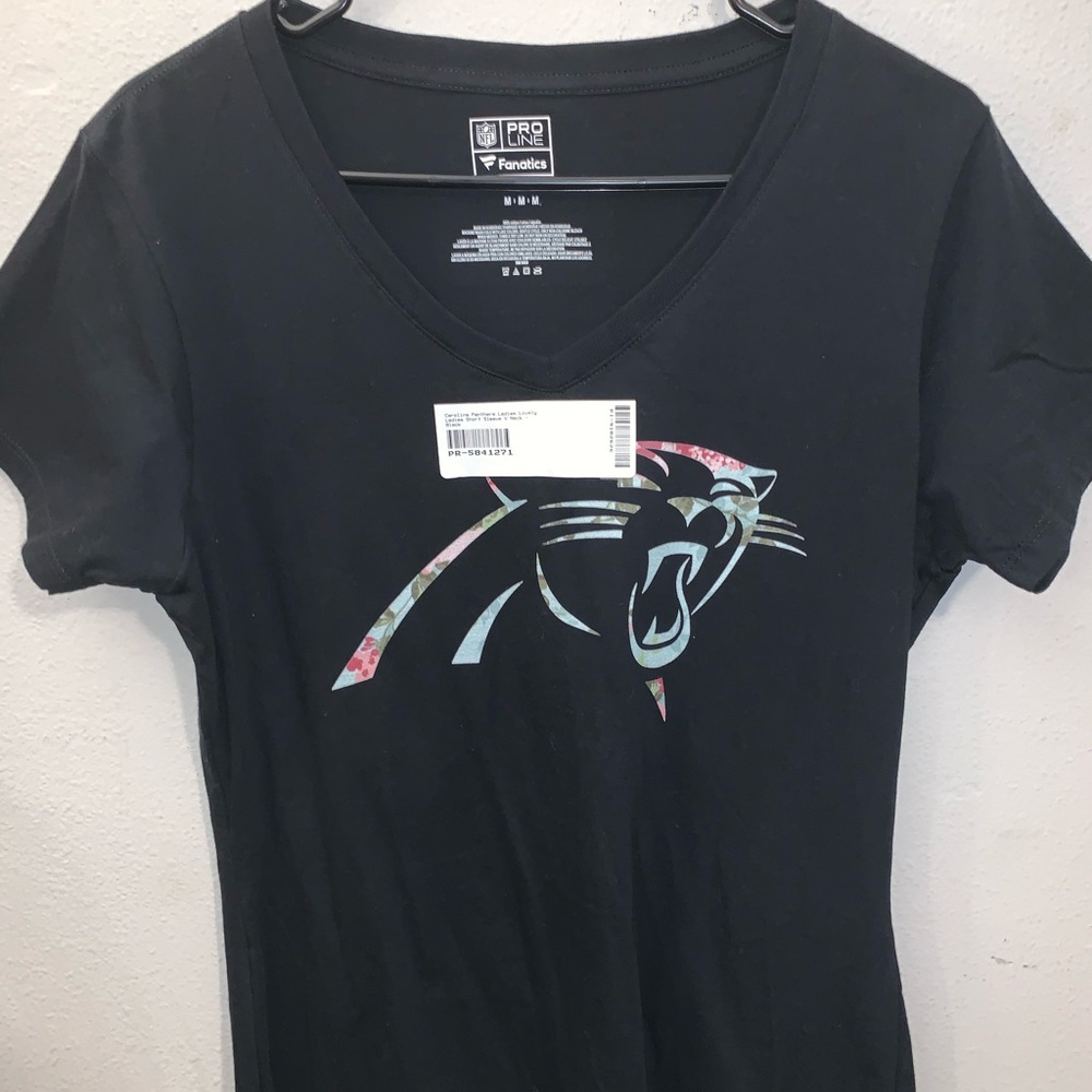 Women’s NFL Carolina Panthers vneck